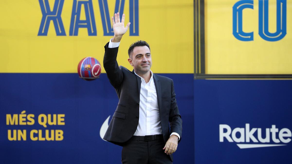 FC Barcelona unveil new coach Xavi