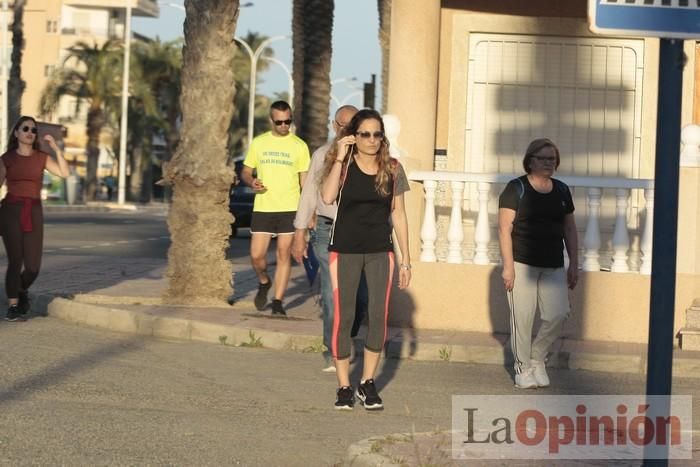 Primer día de paseos al aire libre en Mazarrón