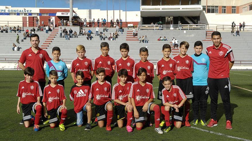 Fútbol Base alevines: Huracán 3 - 3 Veteranos