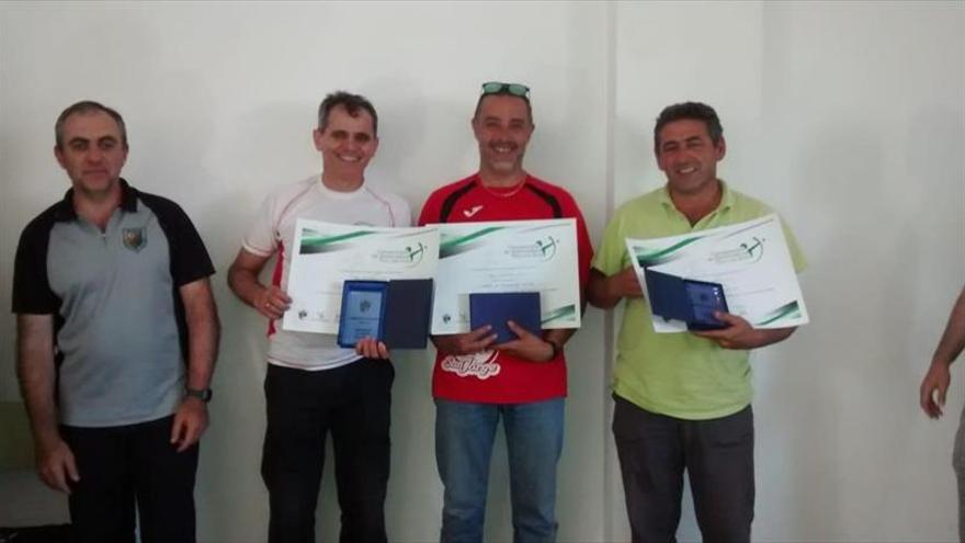 Tres oros para el Arqueros San Jorge de Cáceres en el regional 3D