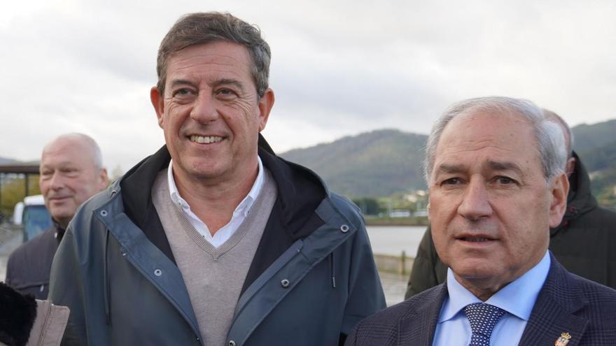 José Ramón Gómez Besteiro, junto a José Tomé