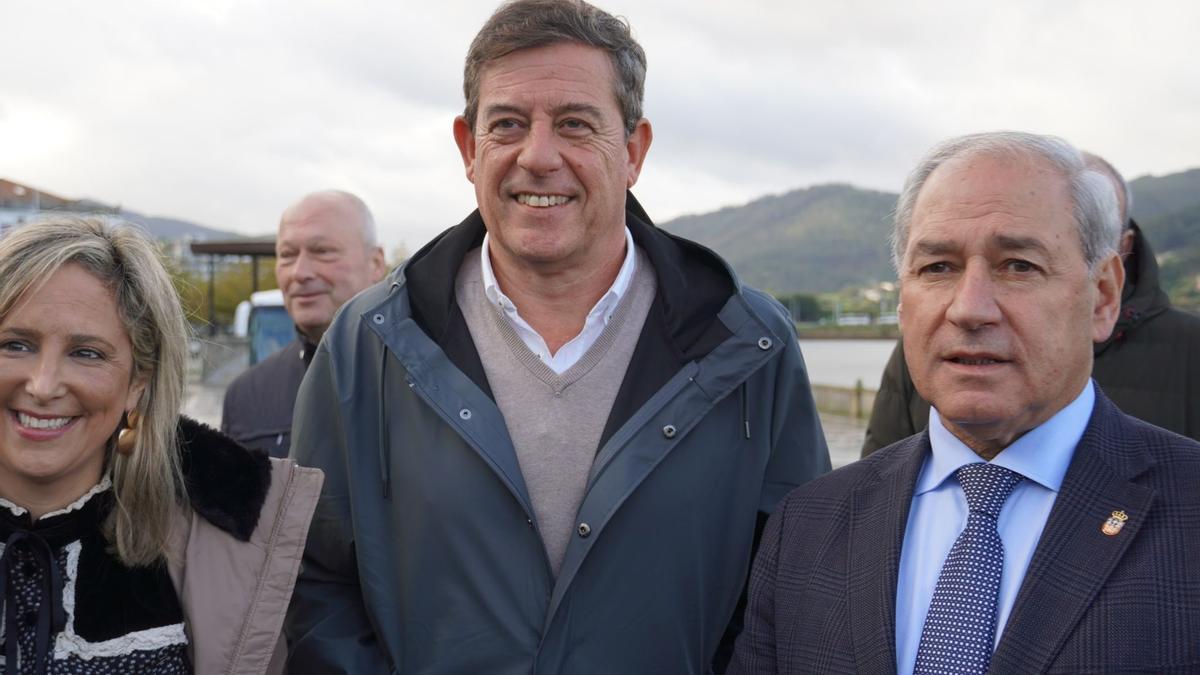 José Ramón Gómez Besteiro, junto a José Tomé