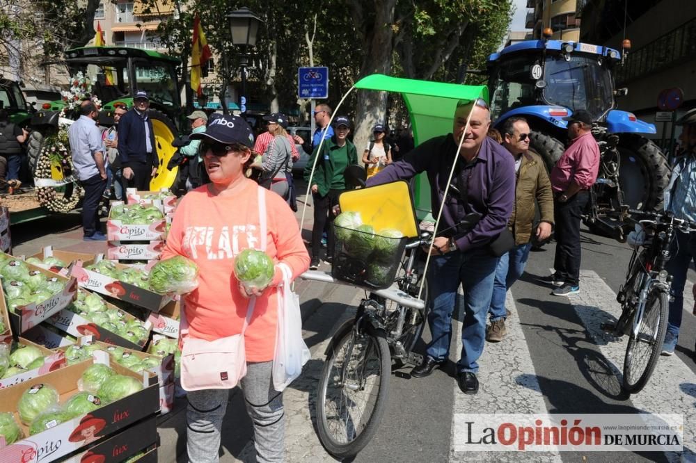 Los tractores se marchan de Murcia después de 29 horas