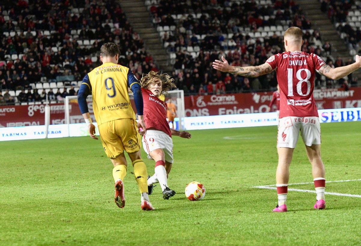Revive la victoria del Real Murcia frente al Alcorcón, en imágenes