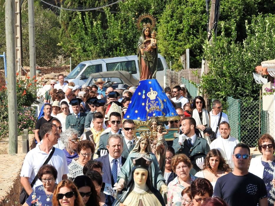 Por la mañana se concentraron los actos religiosos