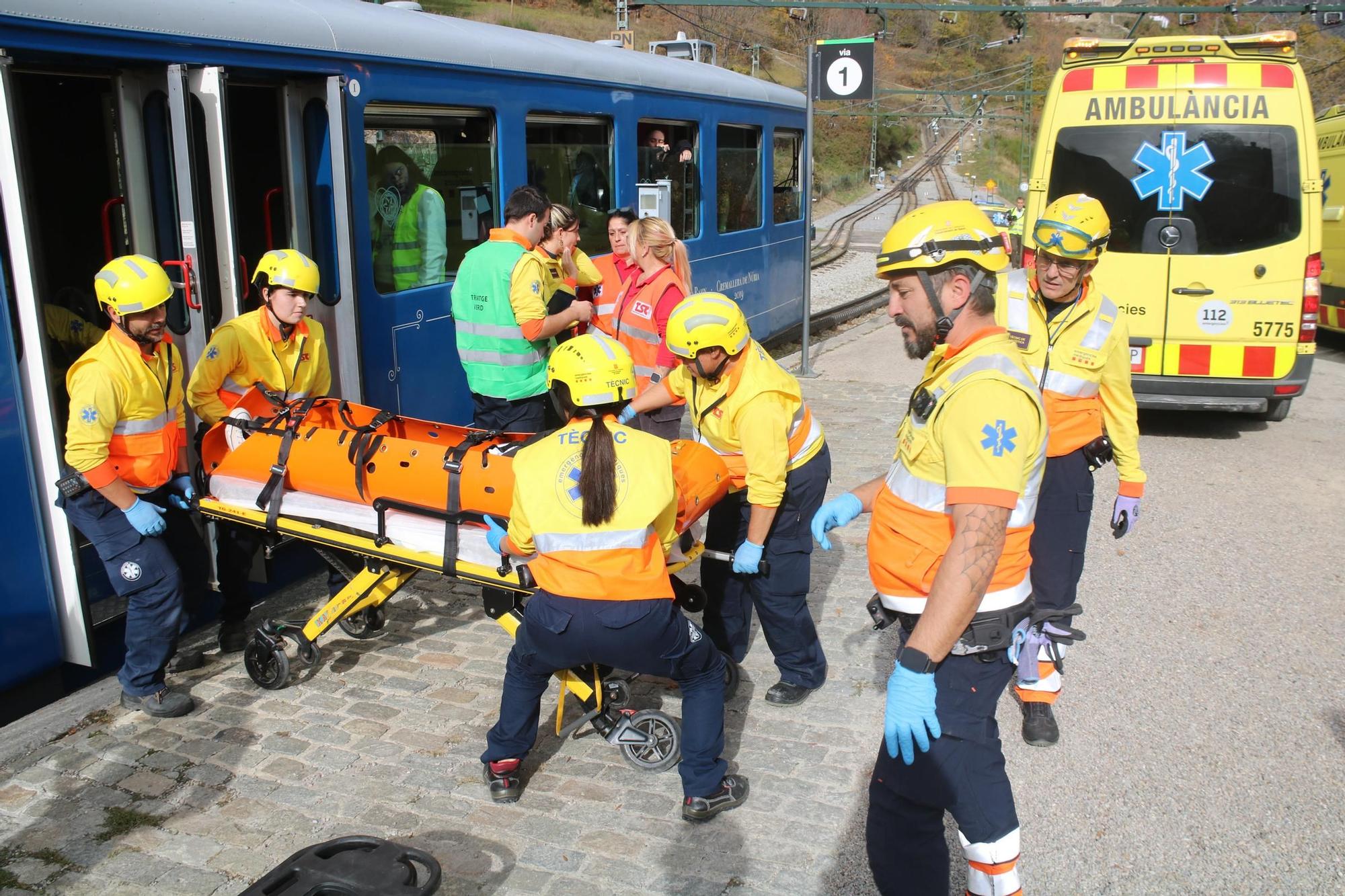 Les fotos del simulacre d&#039;accident al Cremallera de Núria