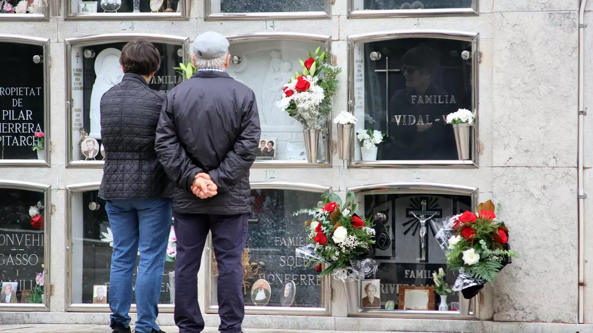 Sis anys consecutius a Manresa amb més defuncions que naixements