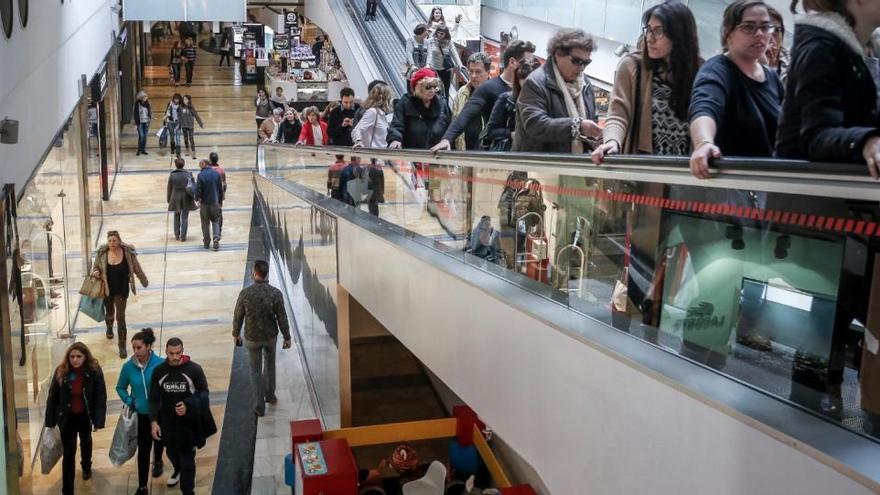 Shoppen am Feiertag: in großen Einkaufszentren kein Problem.