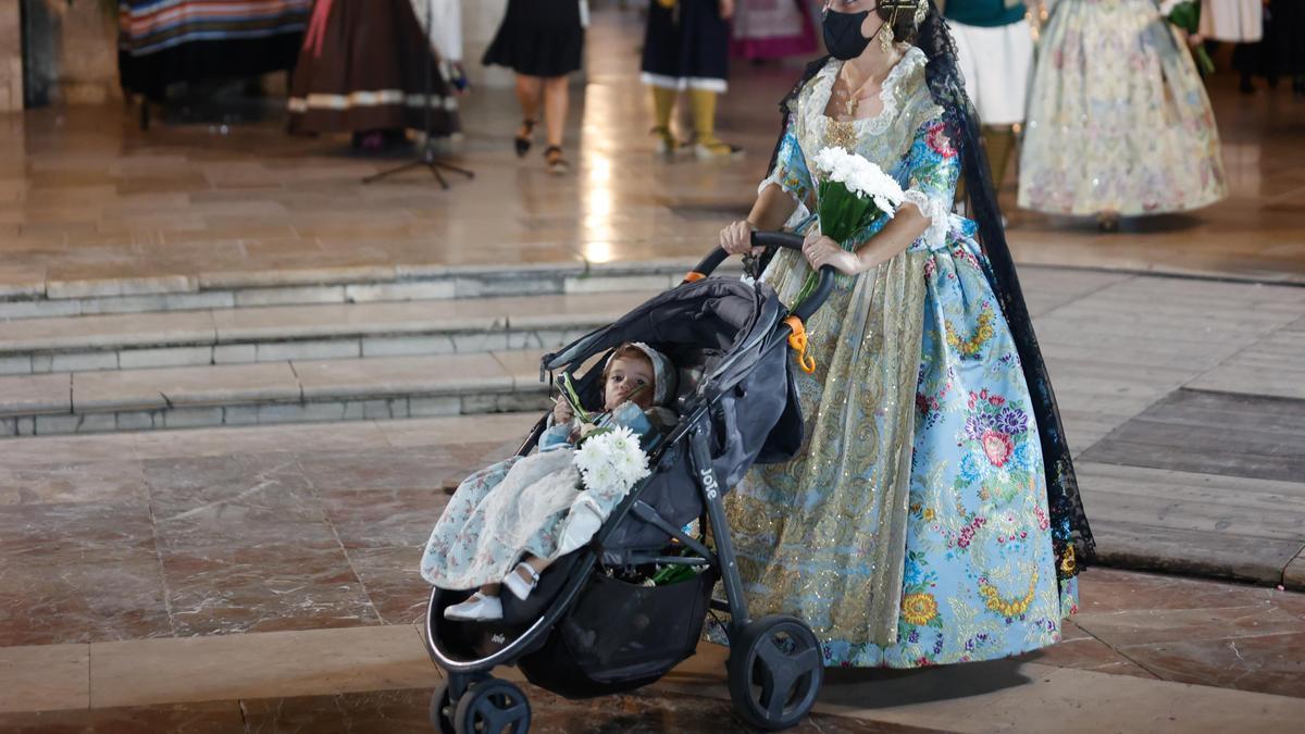 Búscate en el primer día de Ofrenda por las calles del Mar y Avellanas entre las 21:00 y 22:00 horas