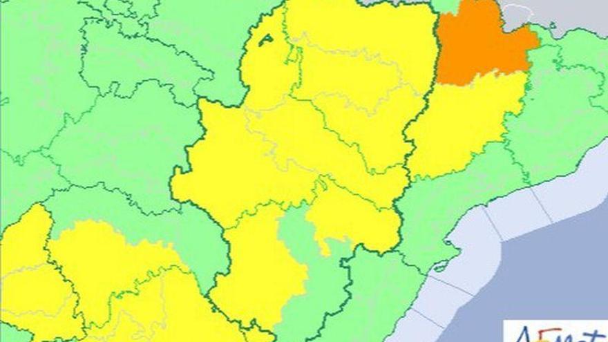 Hoy sigue la alerta amarilla por altas temperaturas en casi todo Aragón