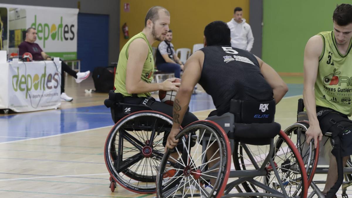 Jugadores del Amivel Reyes Gutiérrez.