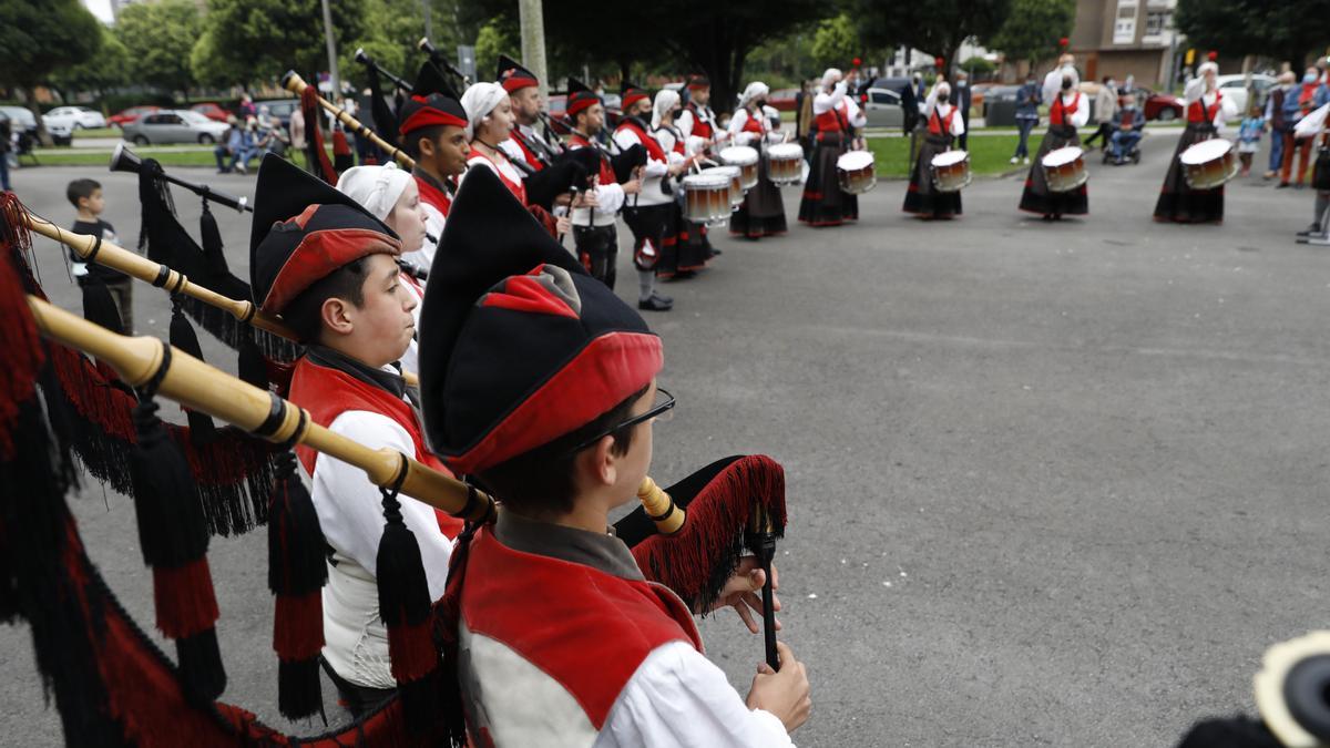 La banda de gaitas &quot;Villa de Xixón&quot;