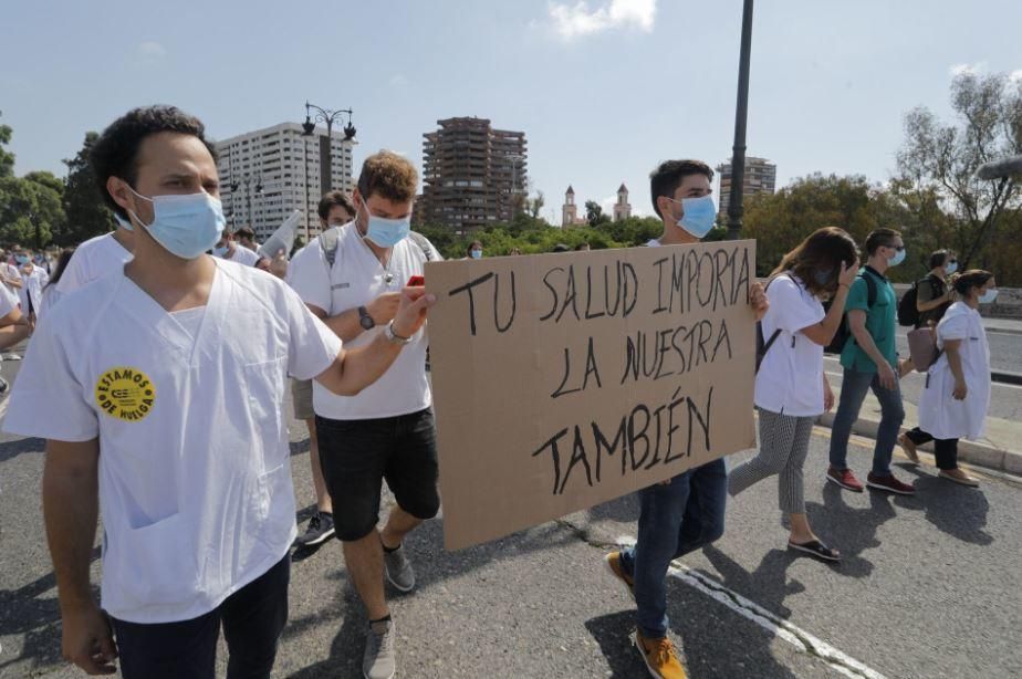 Los MIR mantienen la huelga indefinida en la Comunitat Valenciana