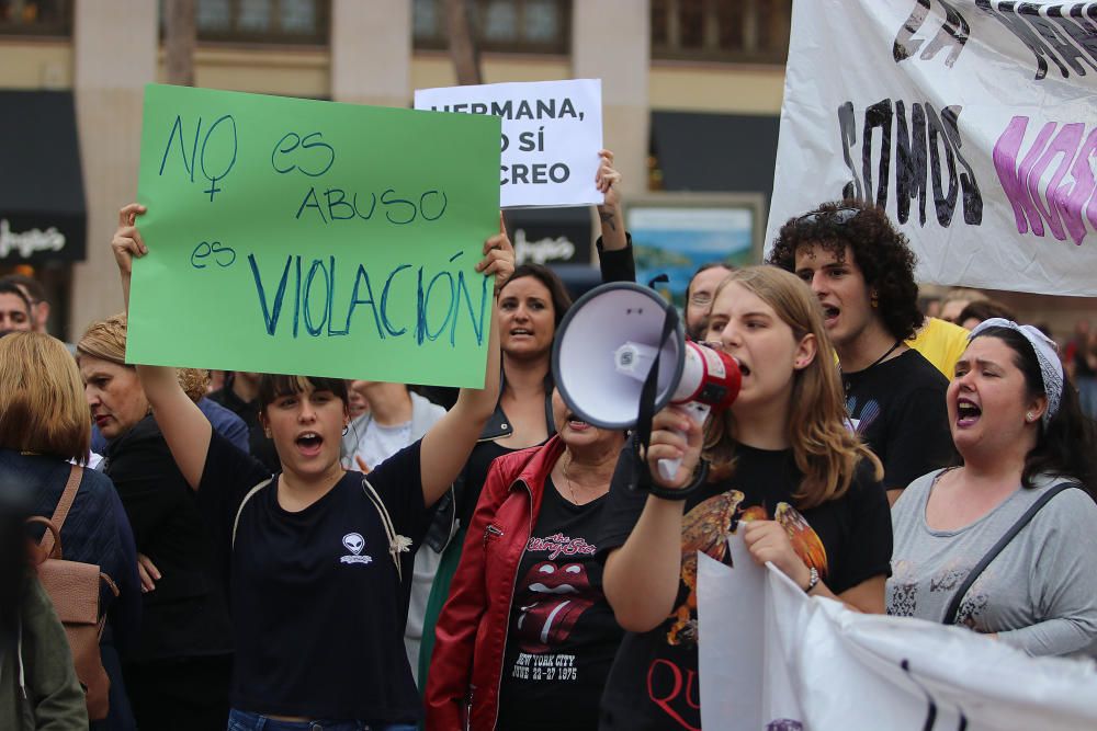 Manifestación en Málaga contra la sentencia de la Manada