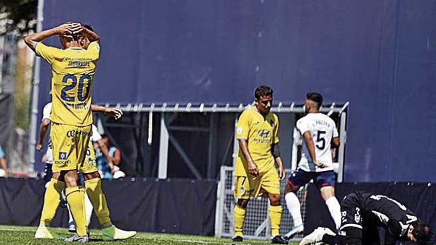 Iturraspe se lamenta tras el 2-1 del Rayo Majadahonda.