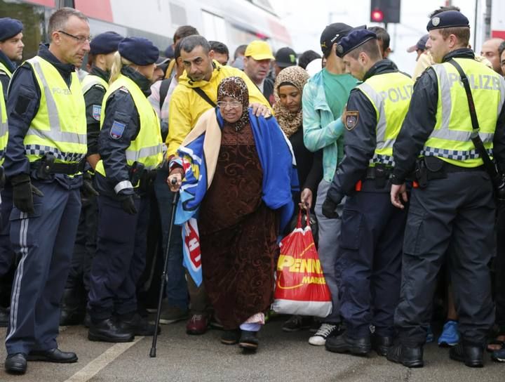Austria permite la llegada de los refugiados procedentes de Hungría