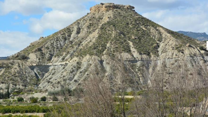 El yacimiento del Cabezo de La Cobertera tendrá que esperar un tiempo para ser cubierto