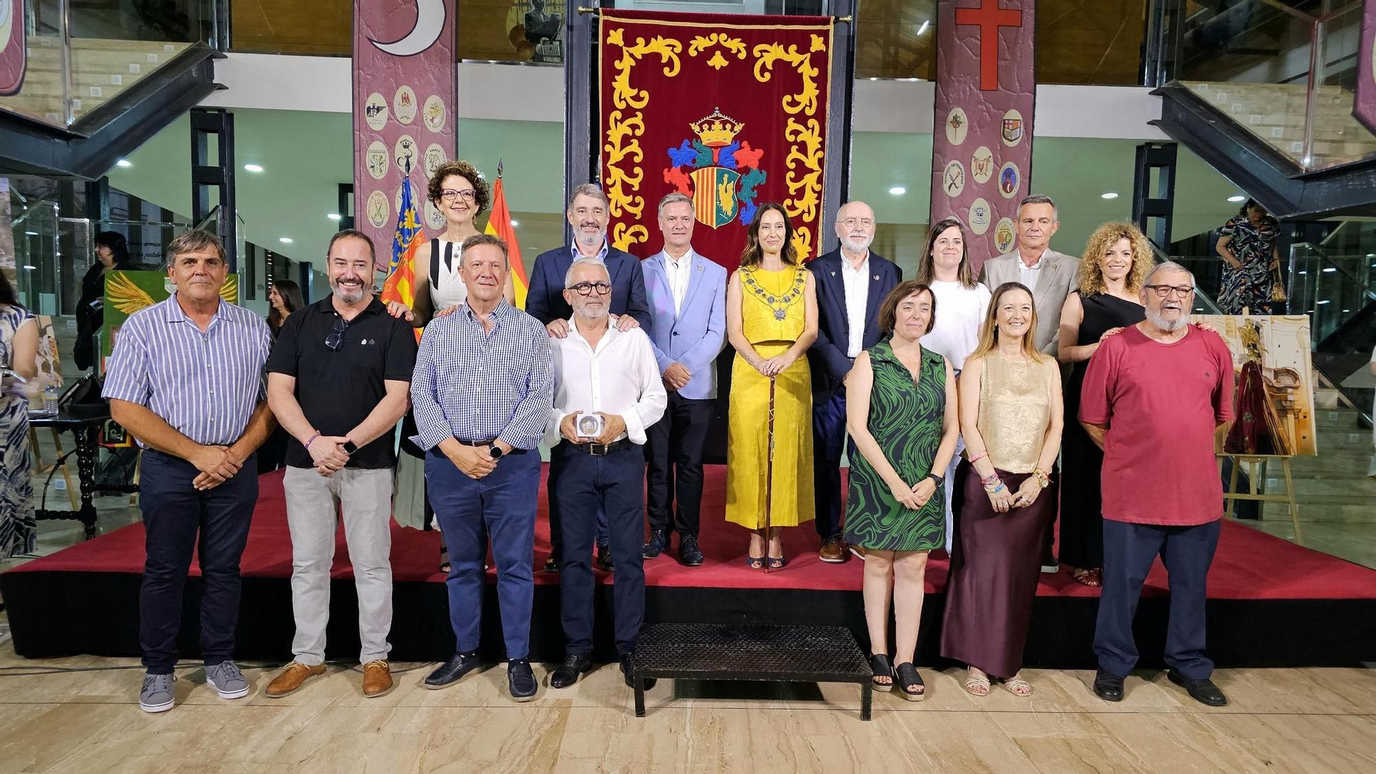 Así ha sido la recepción del Ayuntamiento de Orihuela a los cargos festeros