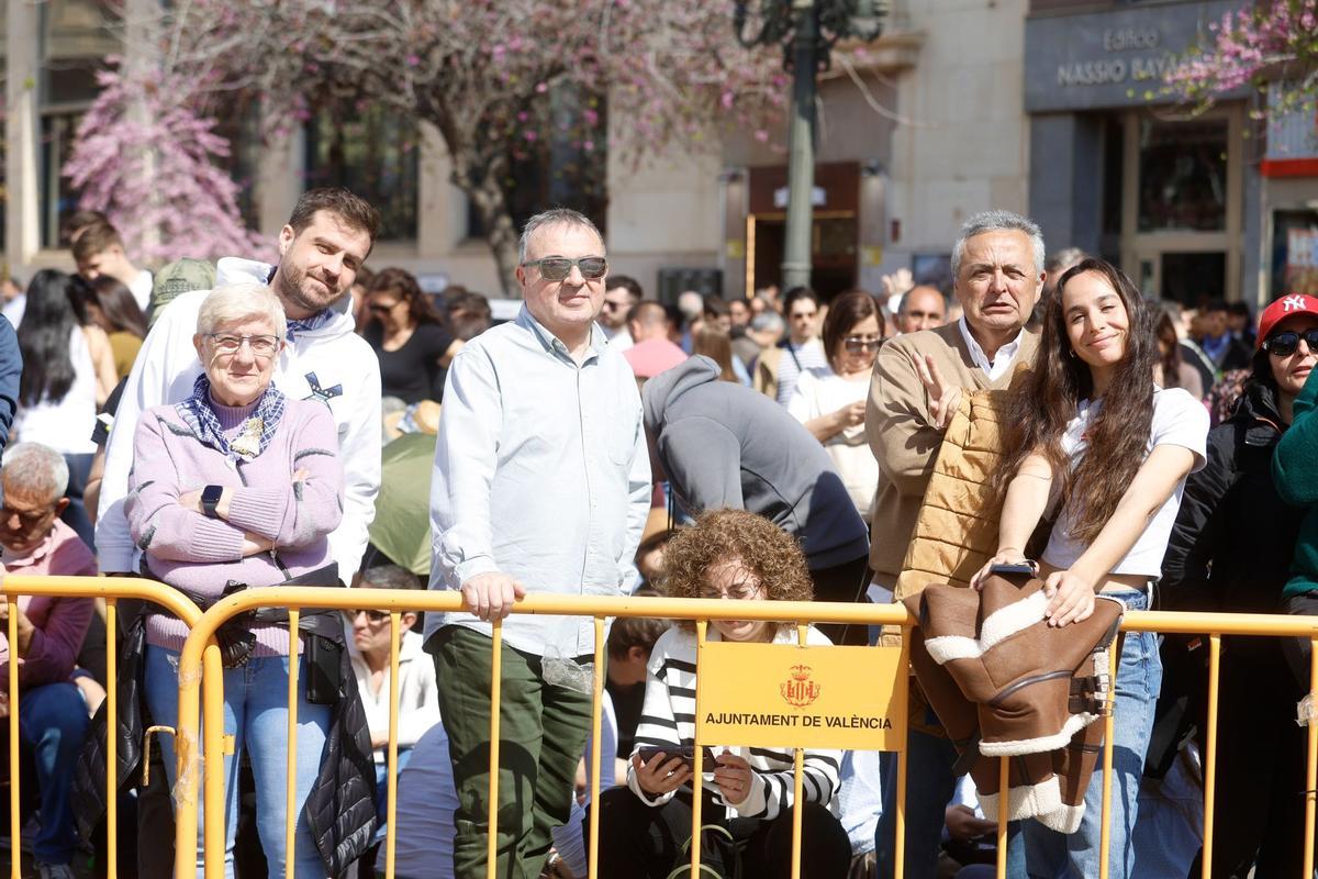 Búscate en la mascletà de hoy, 19 de marzo