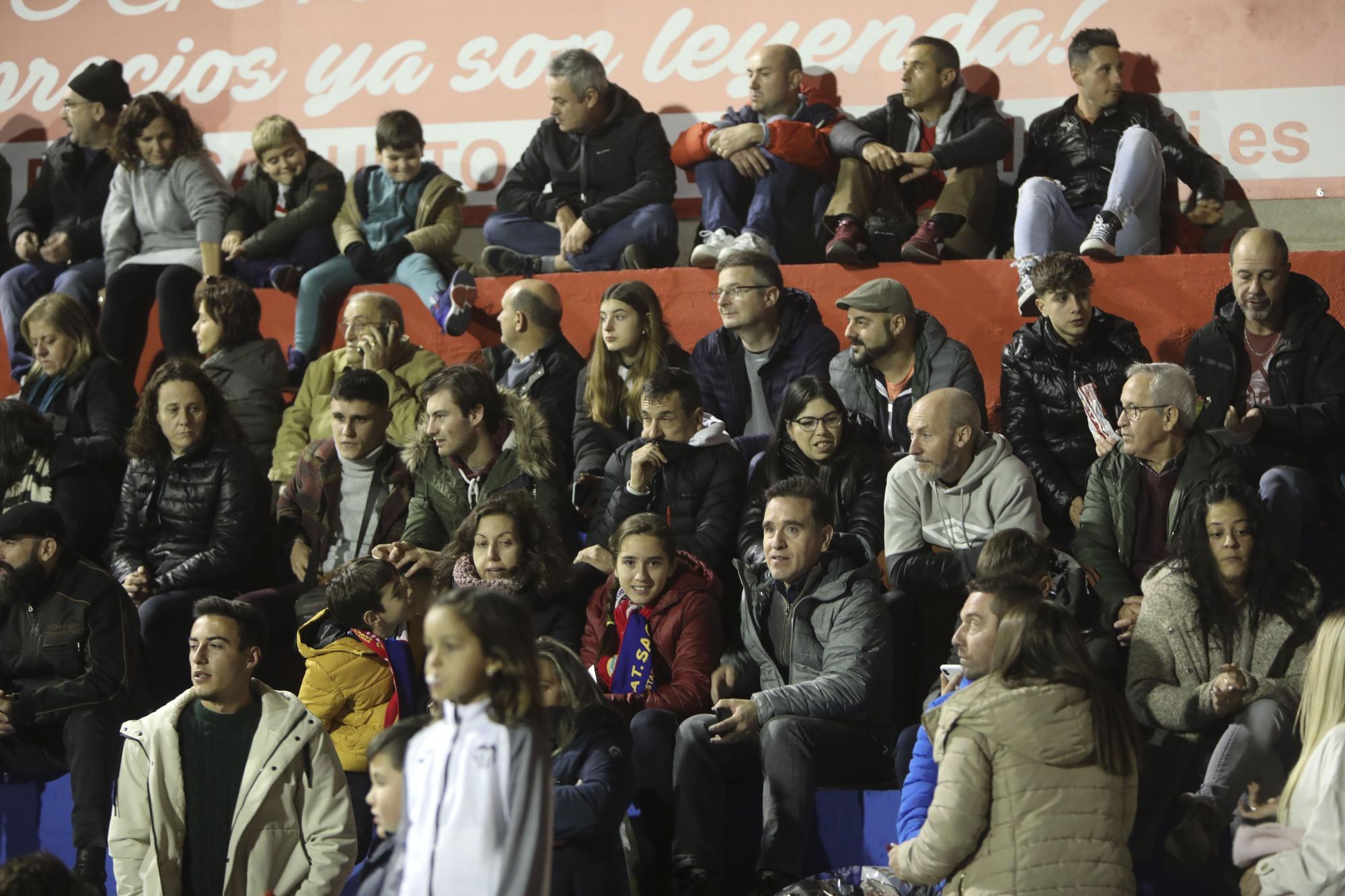 Las mejores fotos del Atlético Saguntino - Rayo Vallecano de Copa del Rey