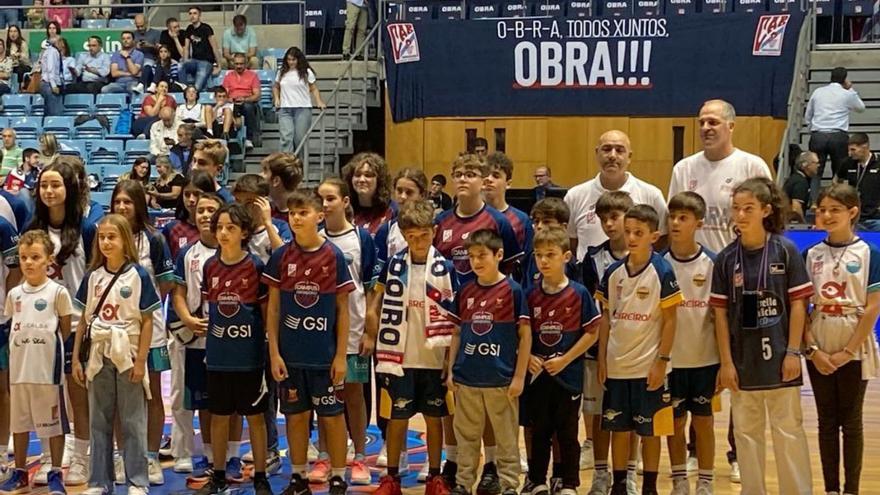 Jóvenes dezanos en la primera victoria del Monbus Obradoiro