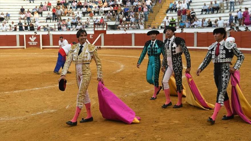 Díaz y Lorenzo, a oreja por coleta