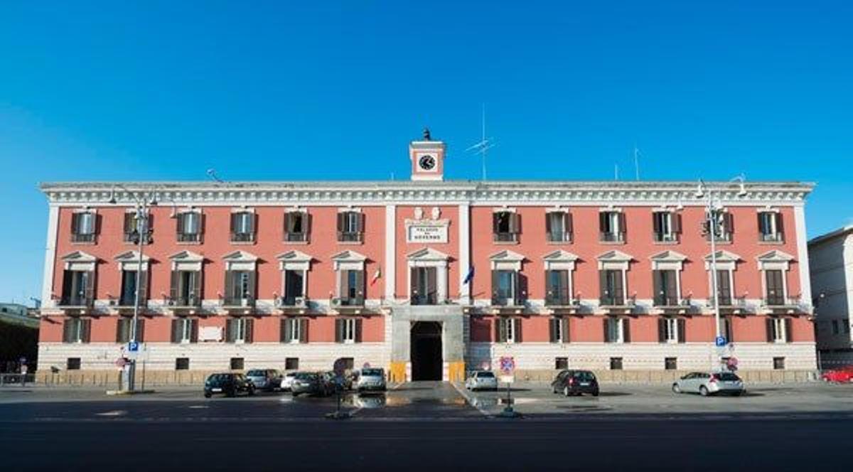 Palazzo del Governo en Bari.