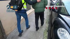 Imagen del sospechoso tras ser detenido