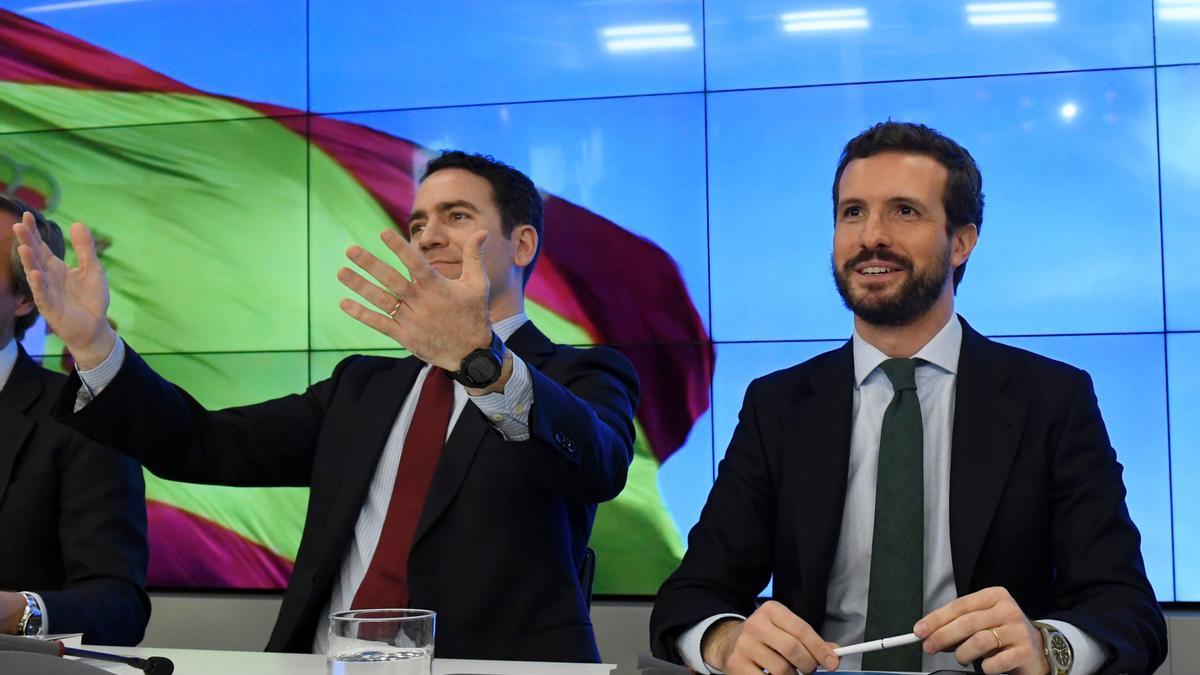 Pablo Casado y Teodoro García Egea presiden una reunión del Comité de Dirección del PP en Génova.