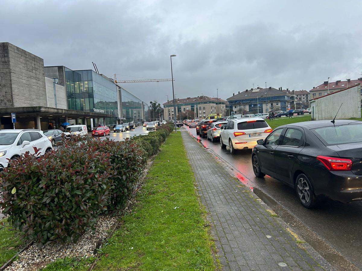 Santiago afronta otra jornada de huelga de buses sin servicios mínimos