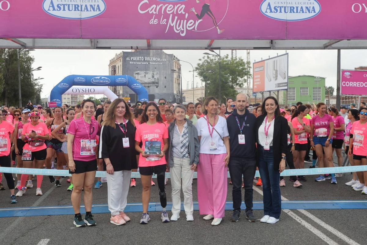Instantes antes de la salida de la Carrera de la Mujer