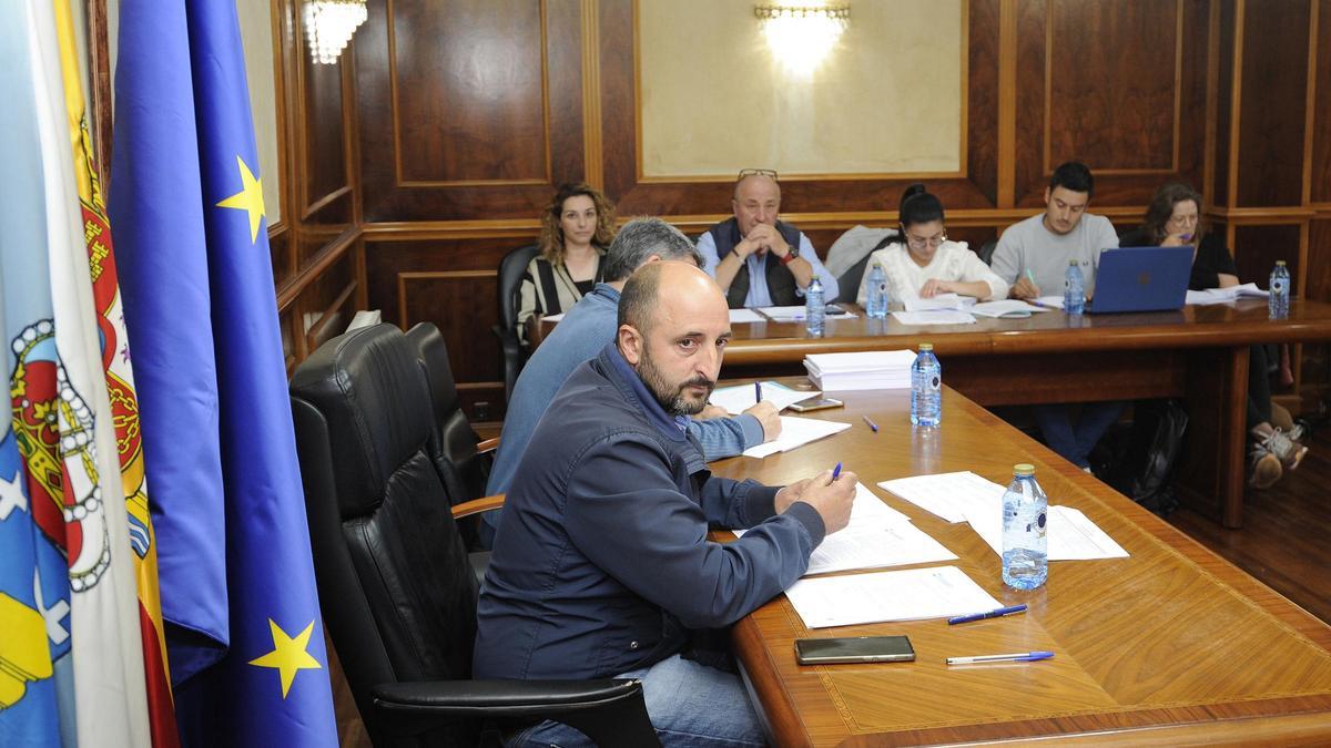 Los ediles del gobierno bipartito, en un pleno.