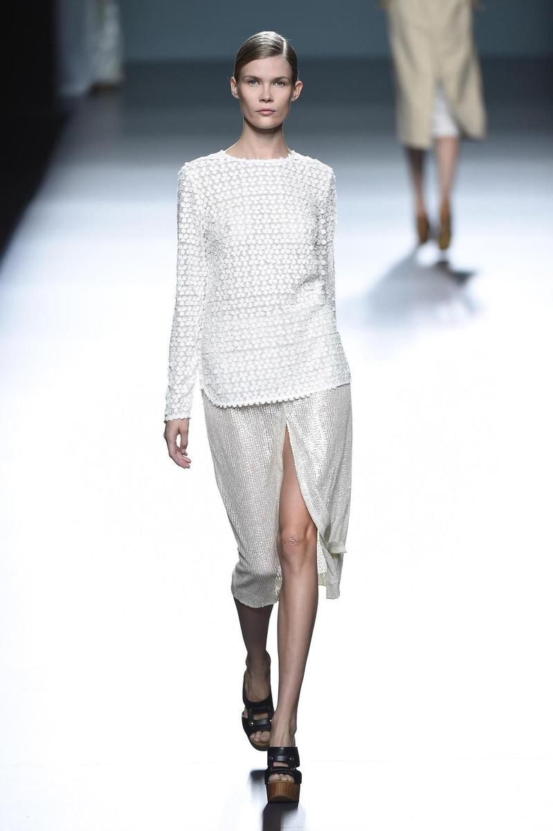 MBFW 2015: Ángel Schlesser Primavera/Verano 2016, falda glitter