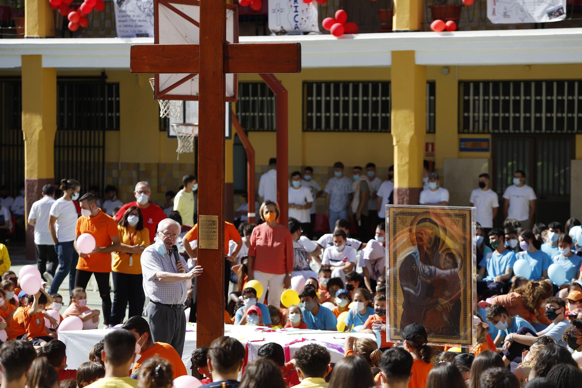 La cruz del Papa hace estación en Málaga en su camino a Lisboa