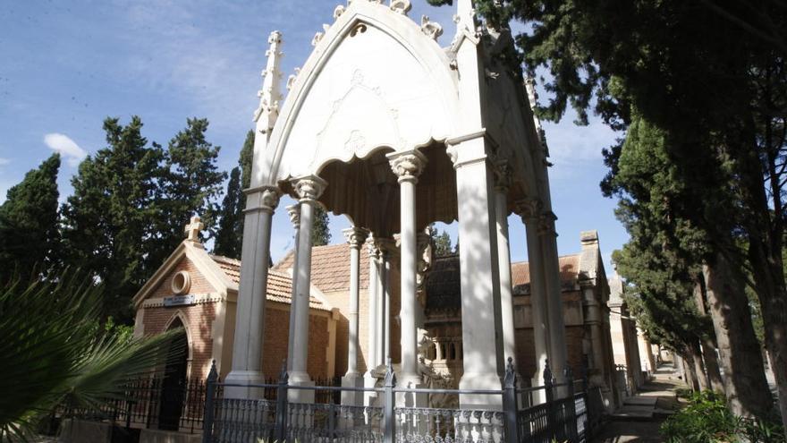 Panteón del Cementerio de Nuestro Padre Jesús