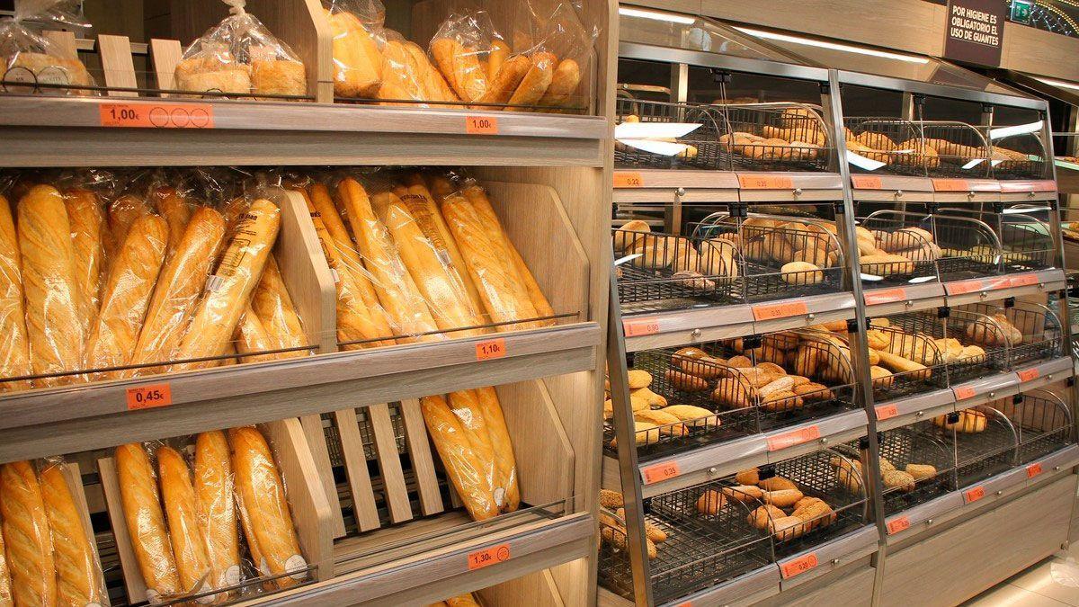 Panes en un supermercado.