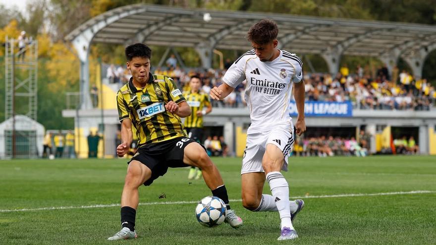 Quién es Víctor Valdepeñas, el canterano que podría debutar con el Real Madrid en Vitoria