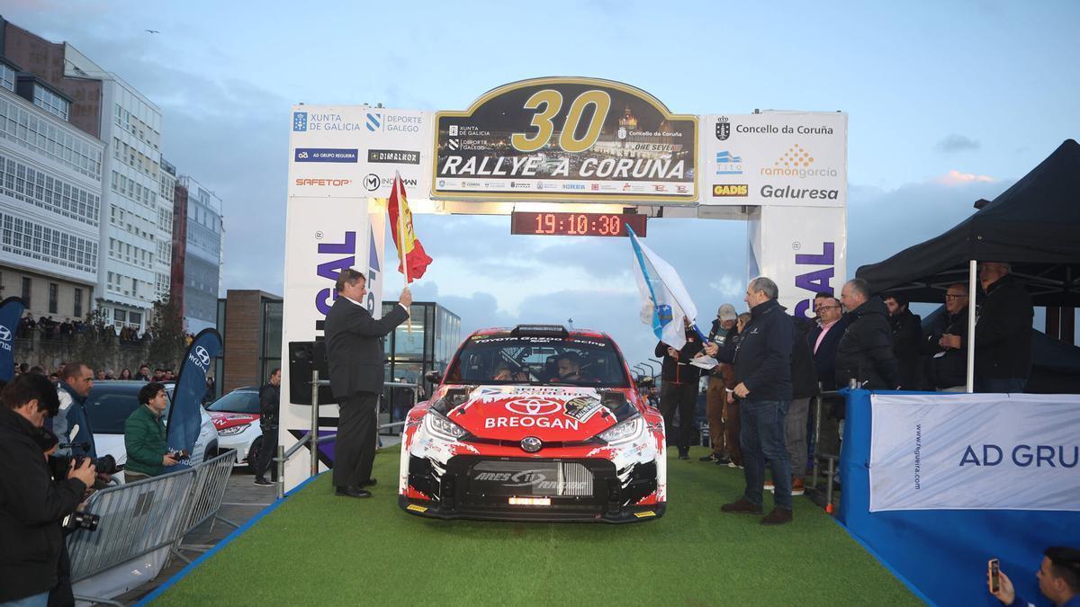 El Rally de A Coruña toma el castillo de San Antón.