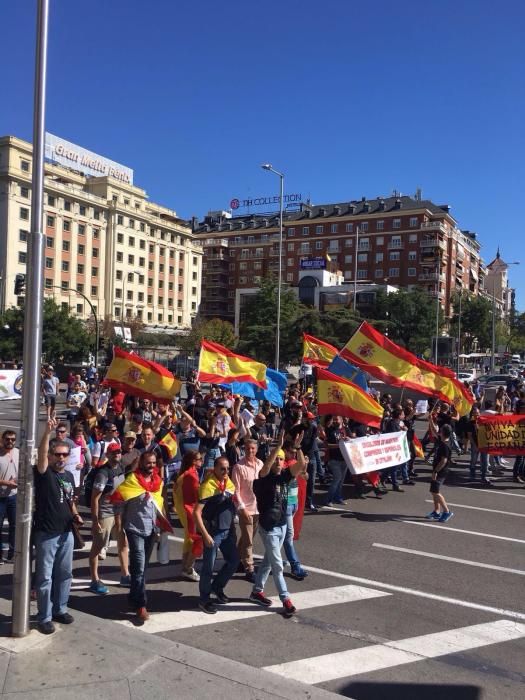 Unos 200 policías asturianos se manifiestan en Madrid en apoyo a los compañeros en Cataluña