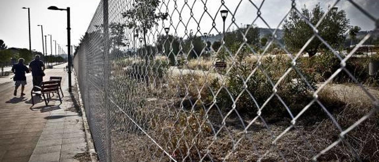 La urbanización está pendiente de finalización.