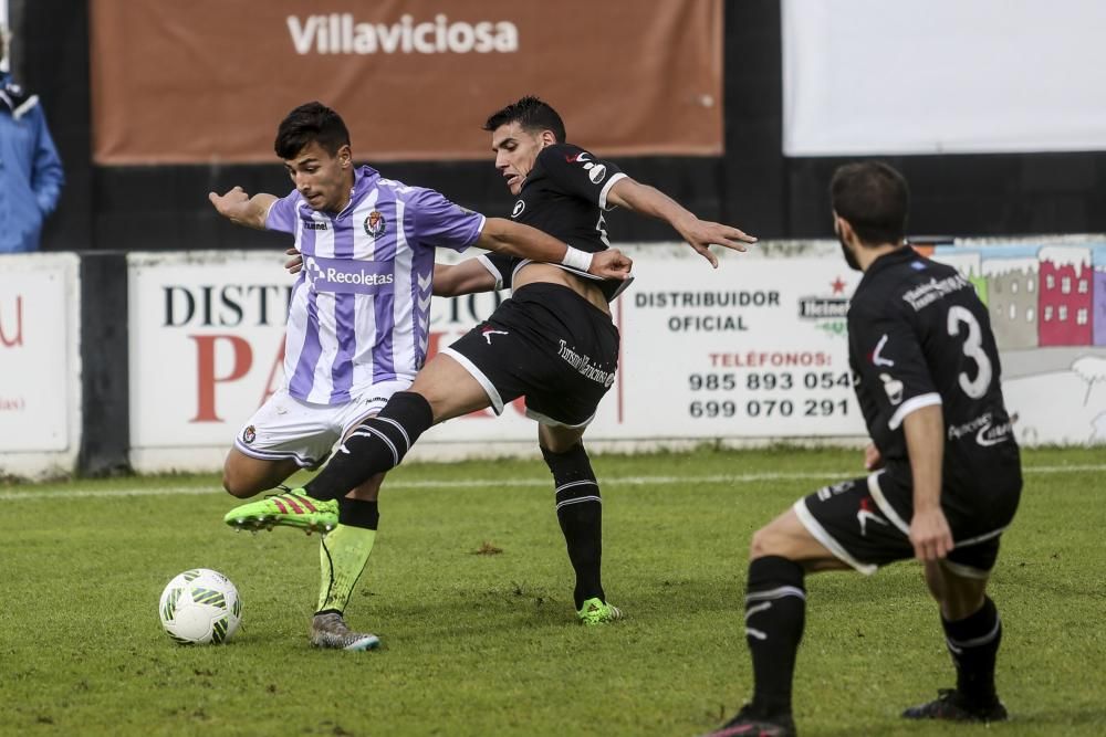 El partido entre el Lealtad y el Valladolid B, en imágenes