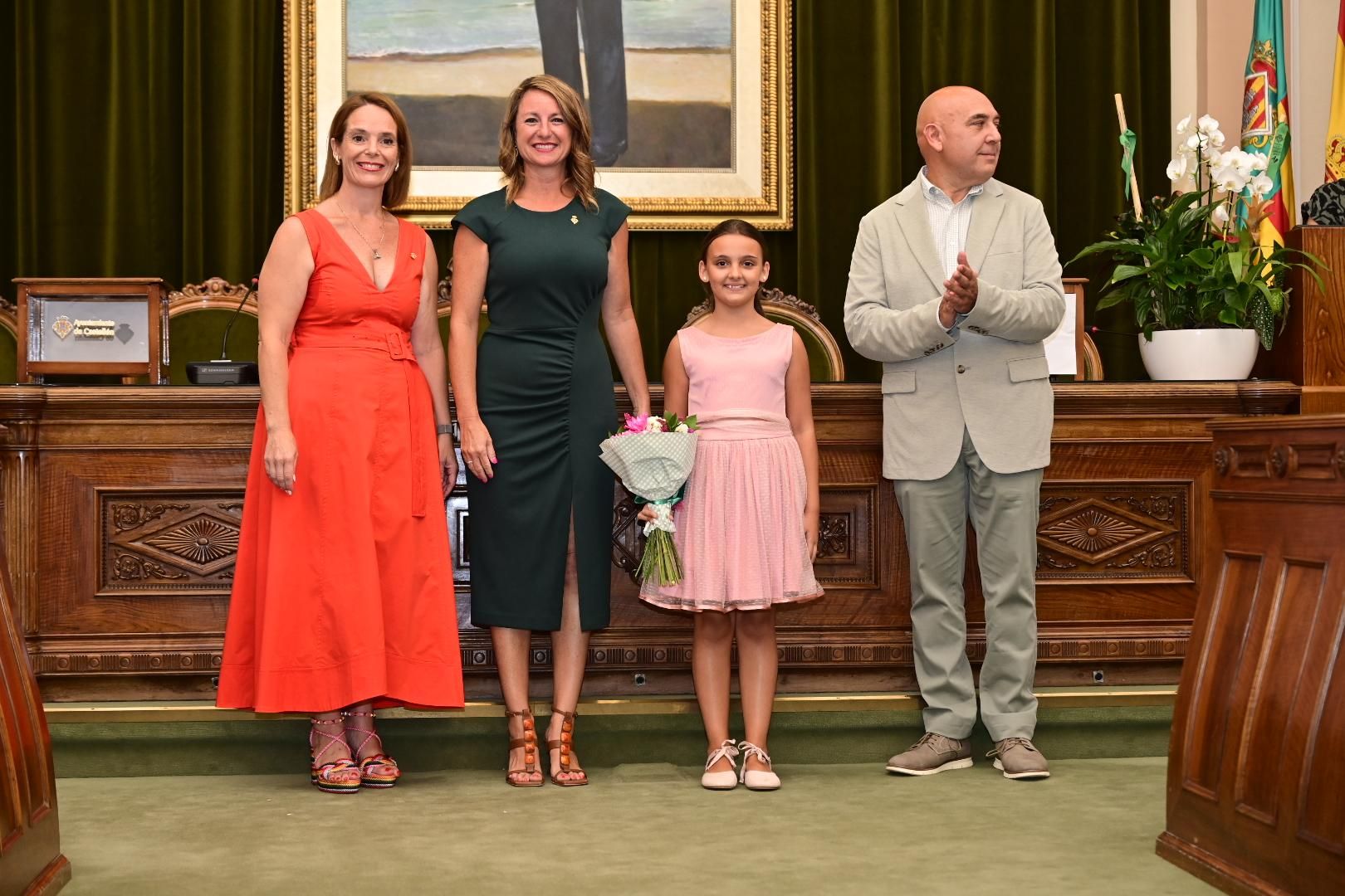 Galería de fotos: Clara Sanz Sobrino y Ana Colón Sastriques, reina y reina infantil de las fiestas de Castelló 2026