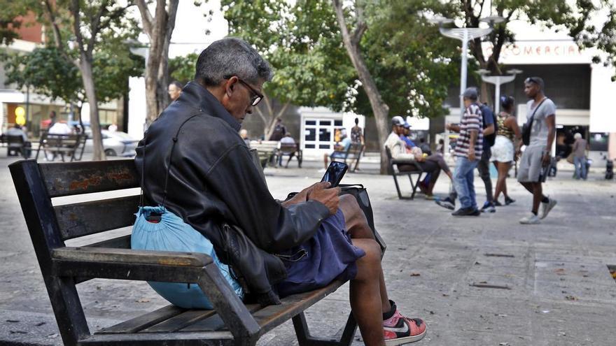 El Gobierno cubano indulta a 2010 presos y envía una señal a Estados Unidos