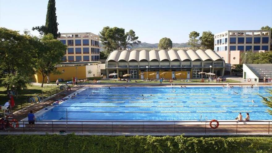 Comienza la temporada de piscina exterior en el campus de Rabanales