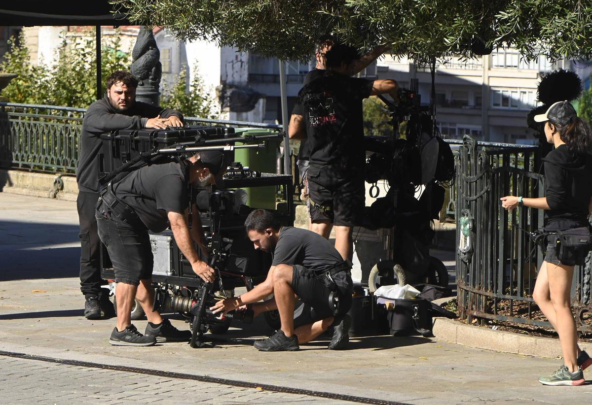 Rodaje de la nueva película de Carla Simón en el Paseo de Alfonso XII Rodaje de la nueva película de Carla Simón en el Paseo de Alfonso XII