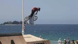 Vive la primera jornada de competición de O Marisquiño con cientos de patinadores en Samil