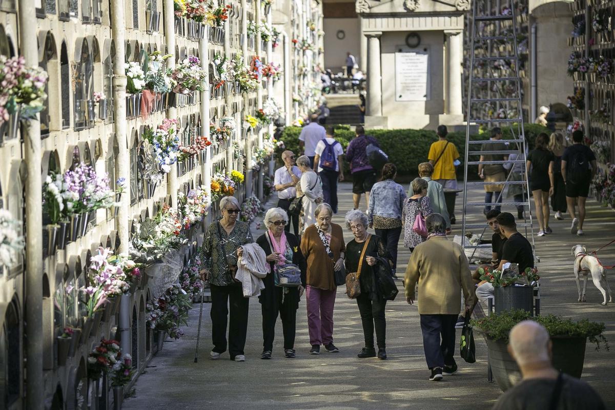 Día de Todos los Santos, en el Cementerio del Poblenou