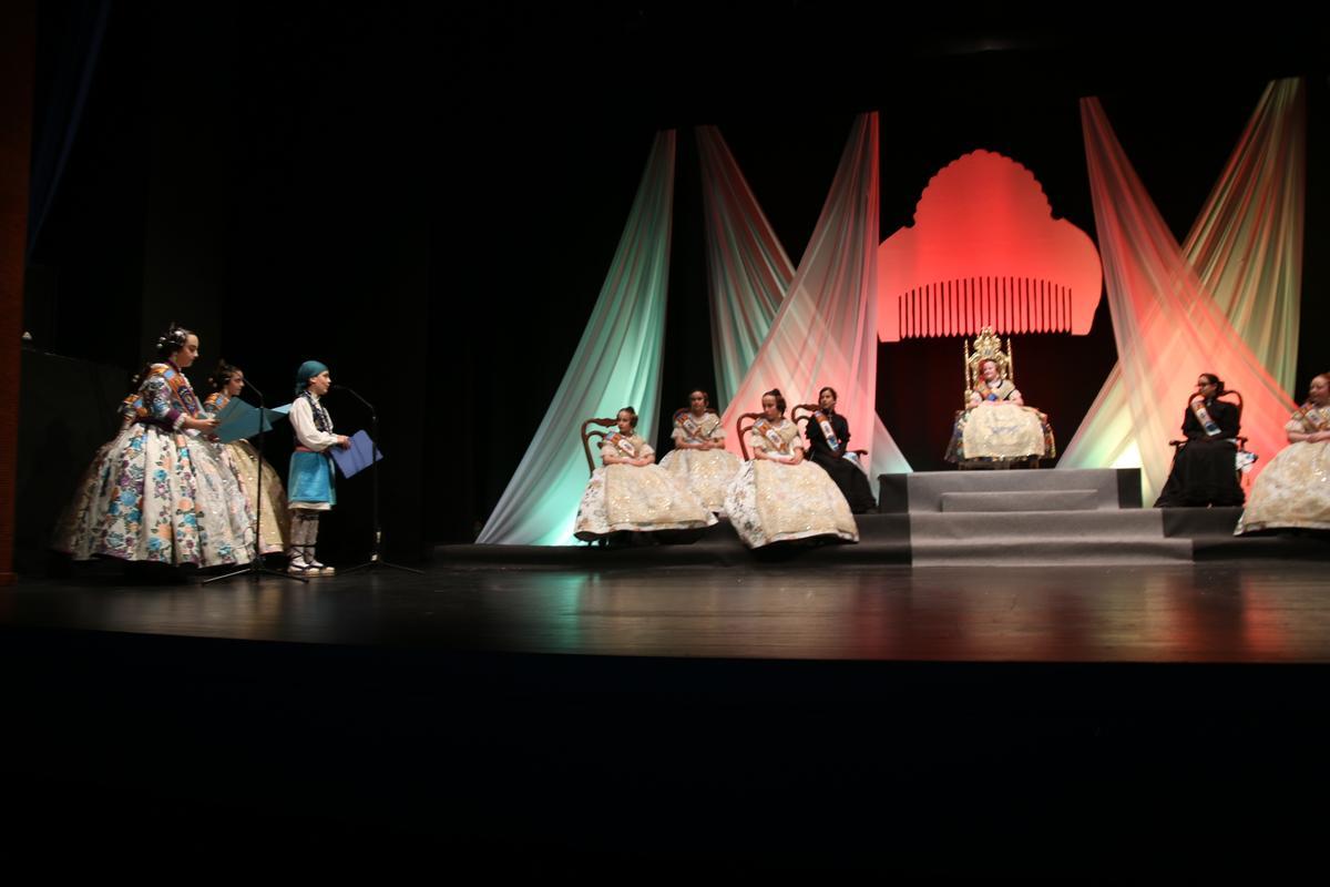 GALERÍA I El homenaje poético infantil de las Fallas de Burriana en imágenes