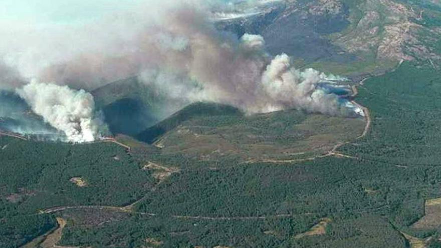 Incendio en la Sierra de Gata (Cáceres)