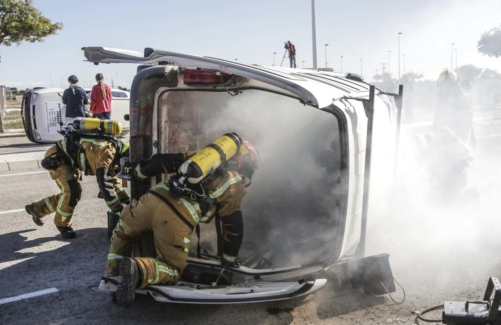 Más de 500 efectivos participan en un simulacro de accidente aéreo